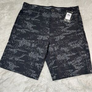 Under Armour Golf Shorts Men’s 32 Black Geometric Print Athletic Performance NWT